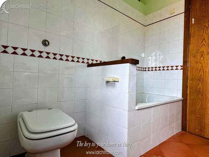 Image No.8-Maison de 2 chambres à vendre à Sienne