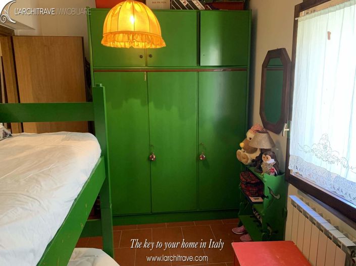 Image No.10-2 Bed House for sale