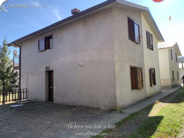 Image No.2-2 Bed House for sale