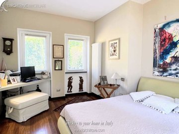 33cae060-b2a7-9883-8ef6-72cc02cea0e3