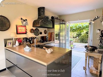 03080caf-ea5b-c480-e8e9-703dabd9bc0a