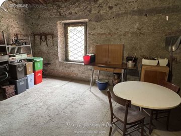 cc38caf4-96f3-3b1d-1c90-d5376b5587a4