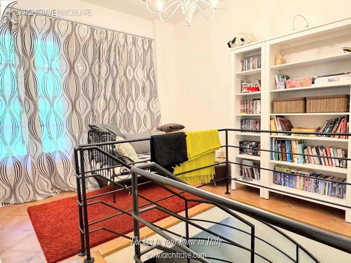 Image No.12-Villa de 2 chambres à vendre à Licciana Nardi