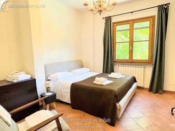 1fa89ba2-5287-60da-c911-3e467688b703