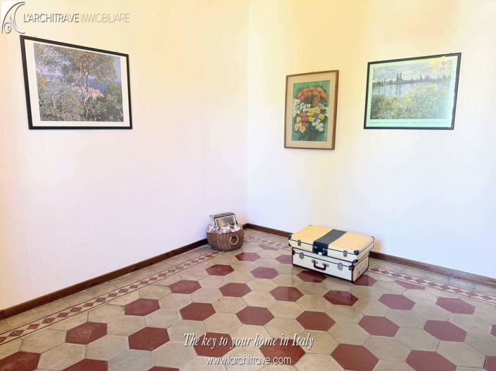 Image No.11-Maison de 5 chambres à vendre à Aulla