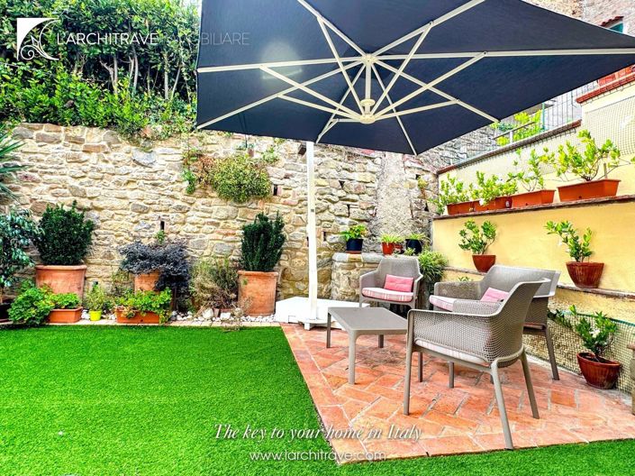 Image No.27-2 Bed House for sale