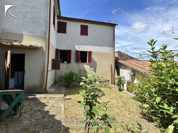 Image No.31-3 Bed House for sale