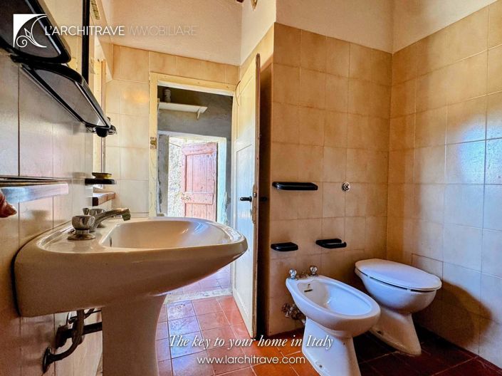 Image No.40-3 Bed House for sale