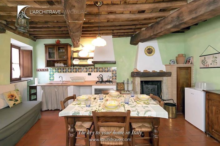 Image No.8-2 Bed House for sale