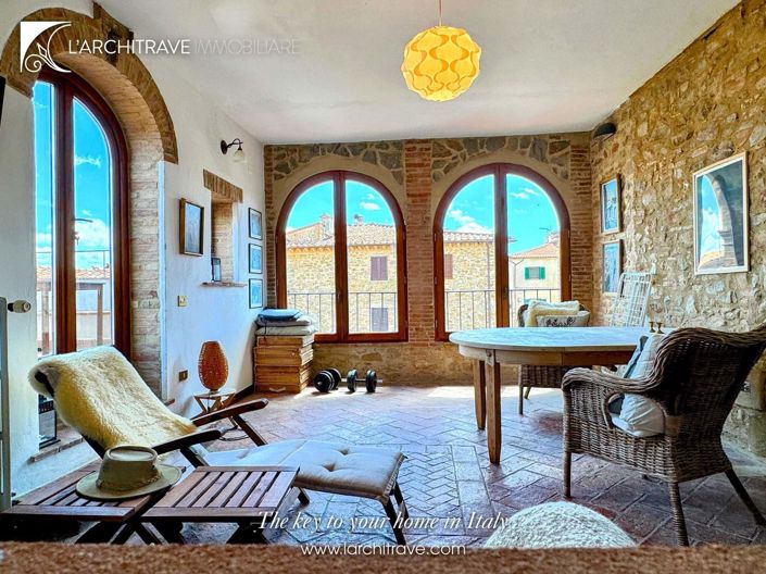 Image No.1-3 Bed House for sale
