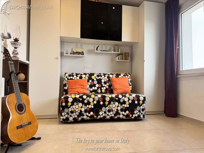 Image No.16-1 Bed House for sale