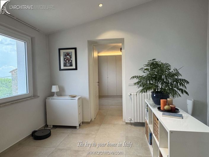 Image No.26-1 Bed House for sale