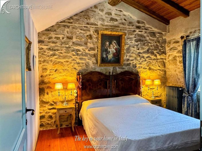 Image No.17-Maison de 3 chambres à vendre à Casola in Lunigiana