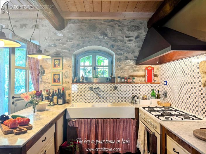 Image No.6-3 Bed House for sale