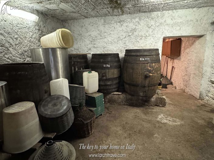 Image No.8-Maison de 2 chambres à vendre à Aulla