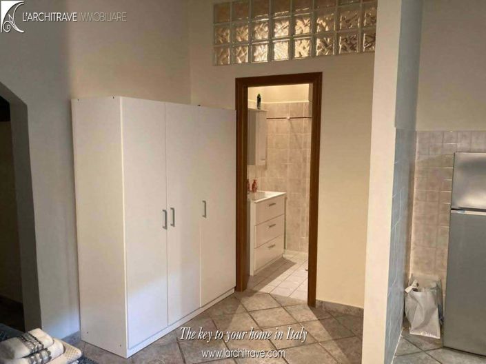 Image No.15-1 Bed House for sale