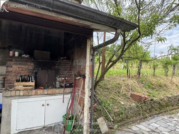 2b21b510-6f0c-14d5-860c-3637993281c1