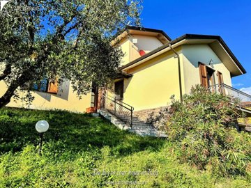 b071ebf8-6c13-0993-c0c0-f3fa7f590525