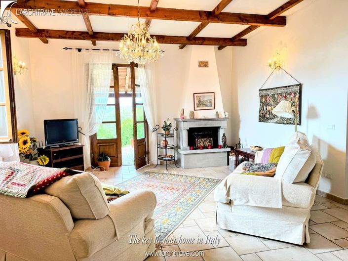 Image No.7-3 Bed Villa for sale