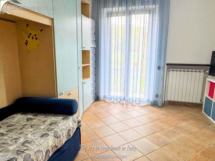 Image No.11-3 Bed Villa for sale