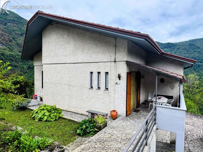 Image No.1-3 Bed Villa for sale