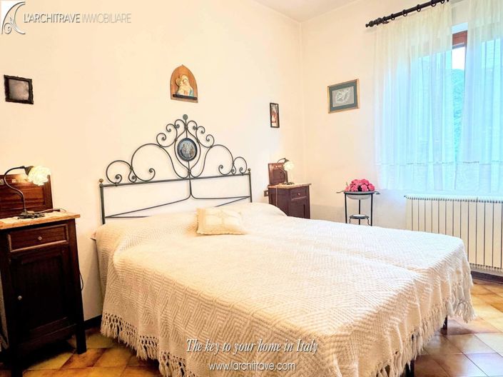 Image No.17-3 Bed Villa for sale