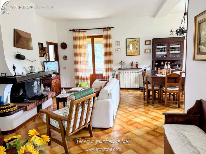 Image No.6-3 Bed Villa for sale