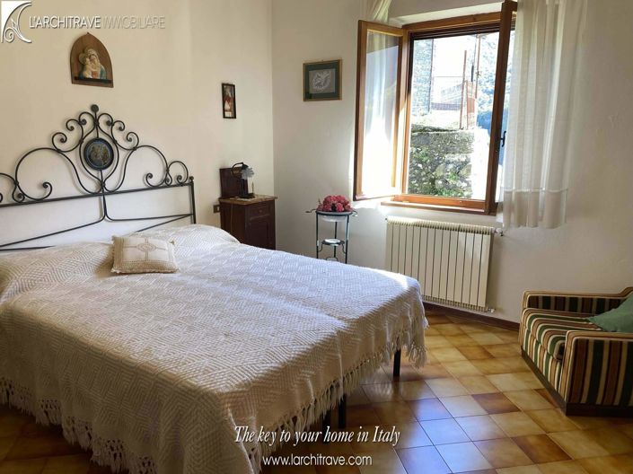 Image No.9-3 Bed Villa for sale