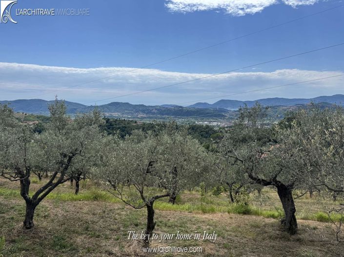 Image No.3-3 Bed Villa for sale