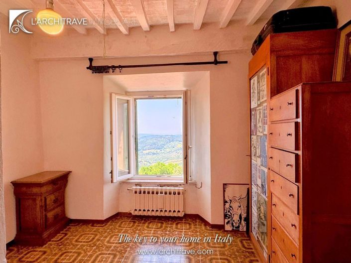 Image No.15-2 Bed House for sale