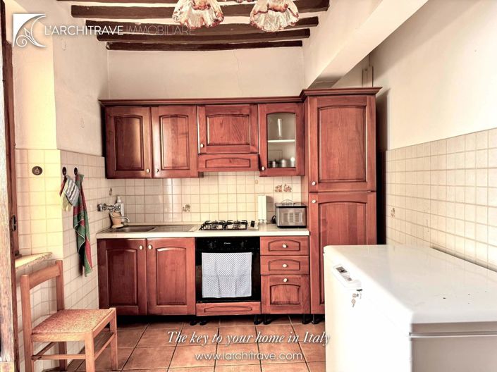 Image No.6-2 Bed House for sale