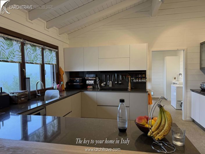 Image No.6-Villa de 5 chambres à vendre à Sesta Godano