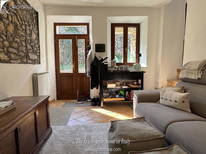 Image No.2-Maison de 2 chambres à vendre à Licciana Nardi