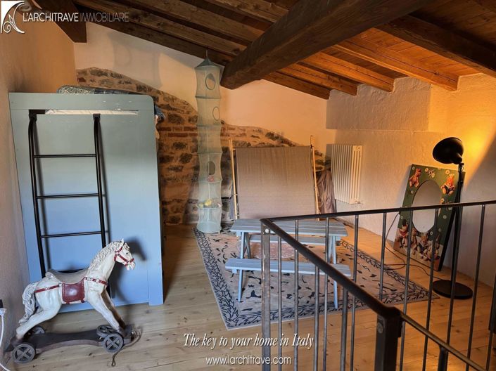 Image No.4-Maison de 2 chambres à vendre à Bagnone