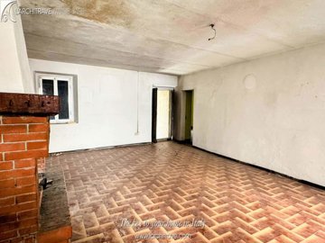 993c6481-fe8f-bb79-2779-5599b8e43d59