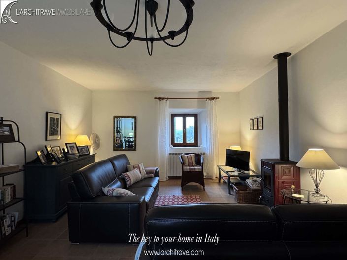 Image No.3-Villa de 3 chambres à vendre à Comano