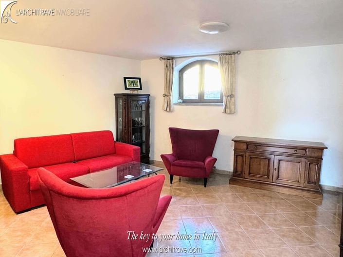 Image No.7-2 Bed House for sale