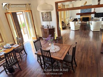 e4f10f65-a8ab-cb59-a431-8d376c42b2cf