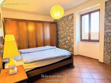 51b14843-3666-4bbd-09d8-fc65fa225e4d