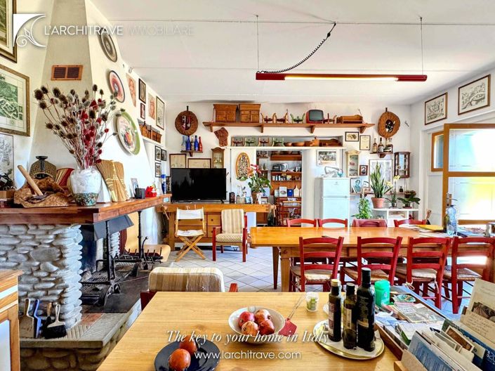 Image No.30-3 Bed Villa for sale