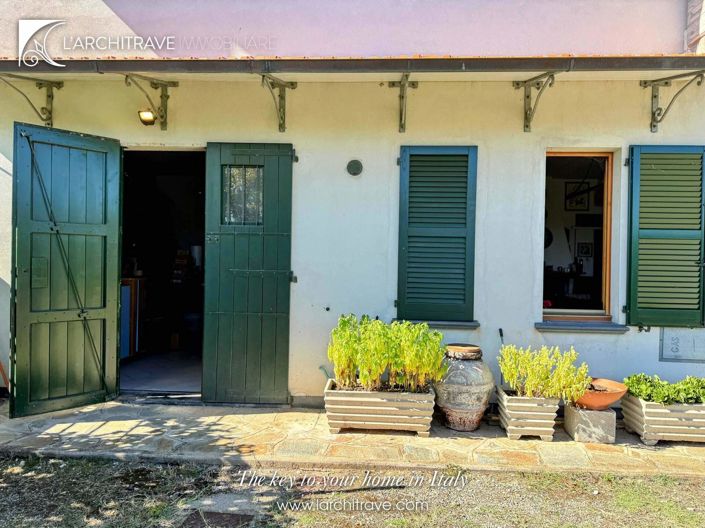 Image No.37-3 Bed Villa for sale