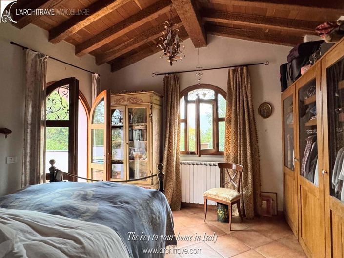 Image No.12-3 Bed Villa for sale