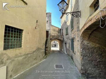 cc7eb006-6e53-05a4-1969-ed514726450a