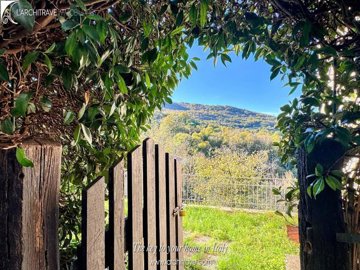 6ec53541-d1c4-9930-78f5-3e4bf30a9833