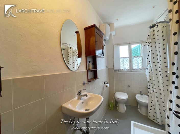 Image No.16-2 Bed House for sale