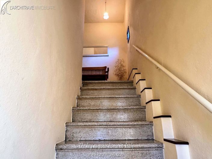 Image No.22-2 Bed House for sale