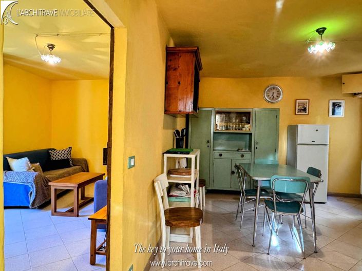 Image No.8-2 Bed House for sale