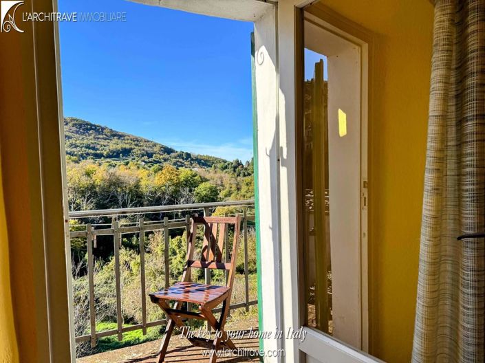 Image No.9-2 Bed House for sale