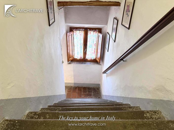 Image No.22-2 Bed House for sale