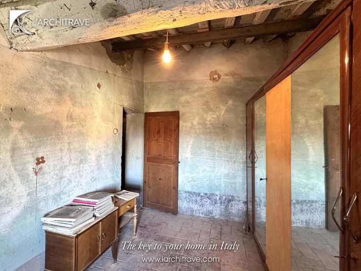 Image No.25-2 Bed House for sale